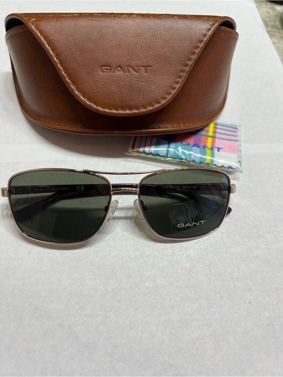 Gant Other - Gant 7063 Men's Sunglasses Brown Case Silver Frame Dark Green Lenses